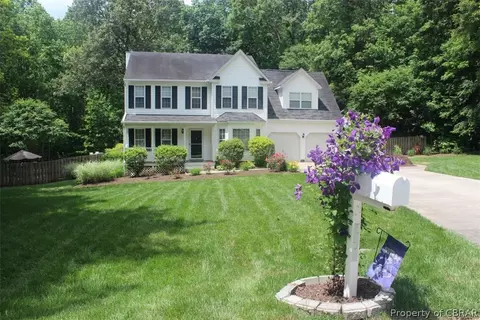 8343 Adams Ct, Gloucester, VA 23061 photo 1