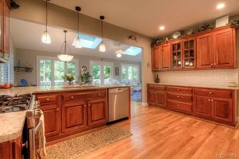 14206 Fox Hurst Ct, Midlothian, VA 23113 photo 12