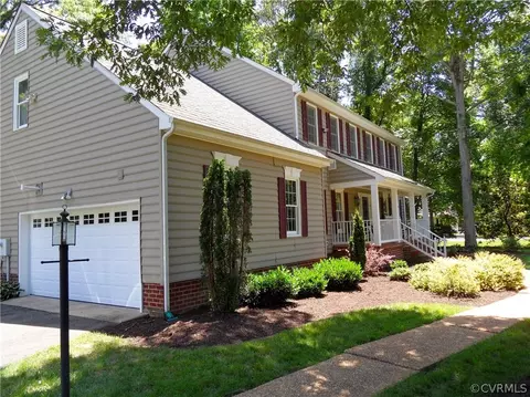 2801 Chartstone Ct, Midlothian, VA 23113 photo 2