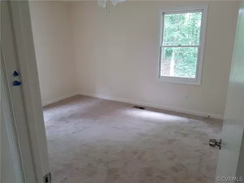 3616 Millers Landing Rd, Gloucester, VA 23061 photo 2