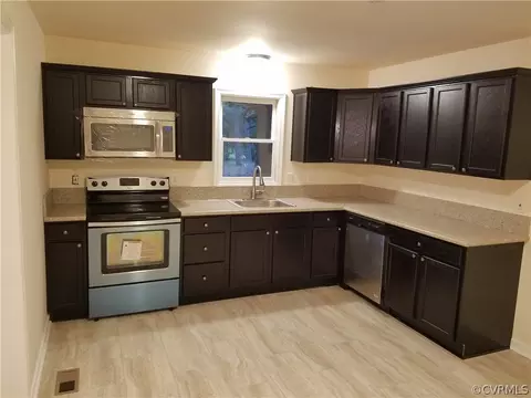 3616 Millers Landing Rd, Gloucester, VA 23061 photo 4