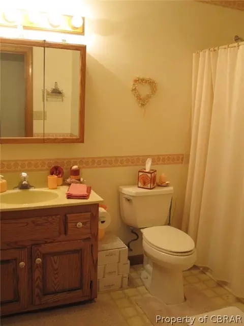 6967 Ark Rd, Gloucester, VA 23061 photo 11