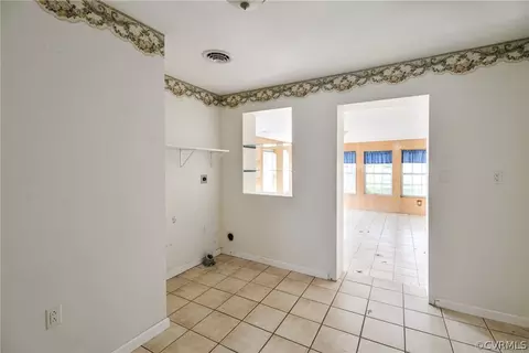 5902 Beville Dr, Sutherland, VA 23885 photo 5