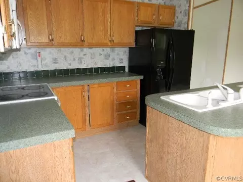 14725 Briarpatch Ln, Dewitt, VA 23840 photo 6