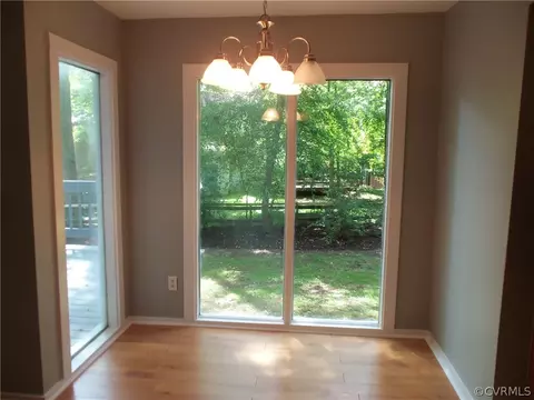 2906 Brookforest Rd, Midlothian, VA 23112 photo 6