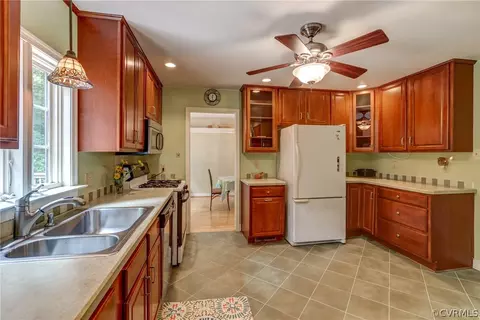 12501 Mandolin Dr, Midlothian, VA 23113 photo 9