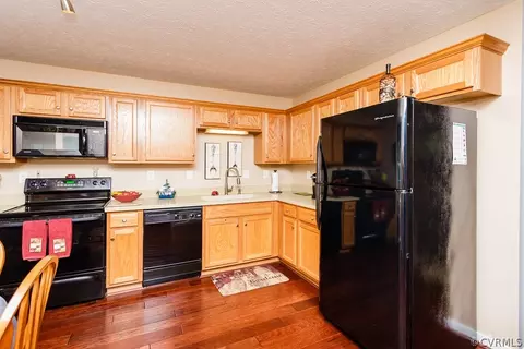 3129 Pinefields Dr, Henrico, VA 23231 photo 16
