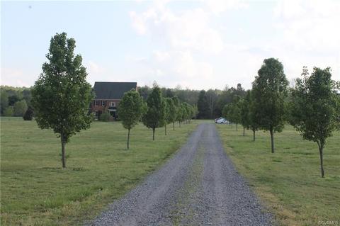 7035 River Rd, Hanover, VA 23069 photo 2