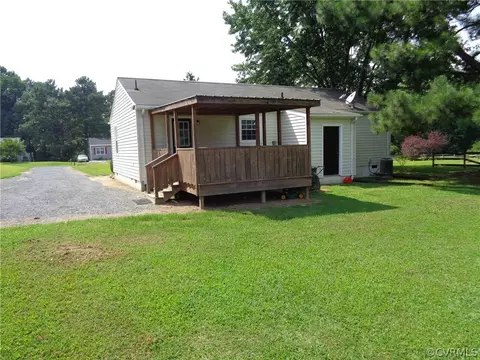 3907 Shoreview Dr, Sutherland, VA 23885 photo 4