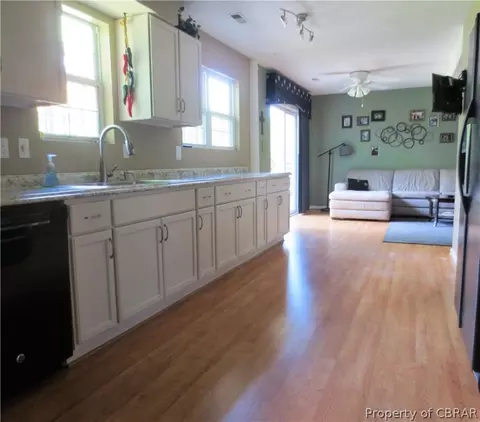 6763 Magnolia Dr, Gloucester, VA 23061 photo 10
