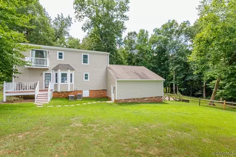11800 Bridgeforth Mill Dr, Amelia Court House, VA 23002 photo 4