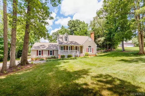 11800 Bridgeforth Mill Dr, Amelia Court House, VA 23002 photo 3