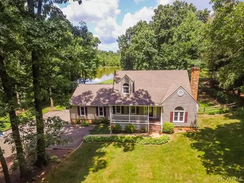 11800 Bridgeforth Mill Dr, Amelia Court House, VA 23002 photo 1