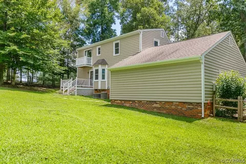 11800 Bridgeforth Mill Dr, Amelia Court House, VA 23002 photo 5