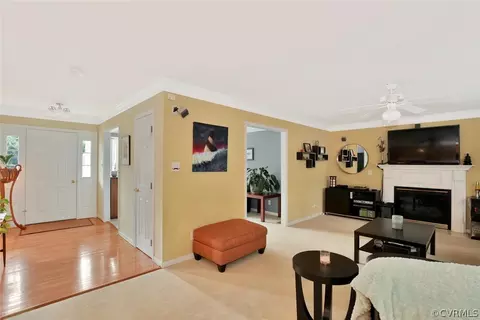 11624 Explorer Dr, Midlothian, VA 23114 photo 7