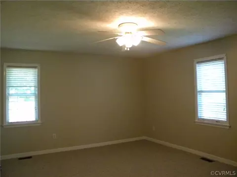12108 Pinefields Ct, Henrico, VA 23231 photo 4