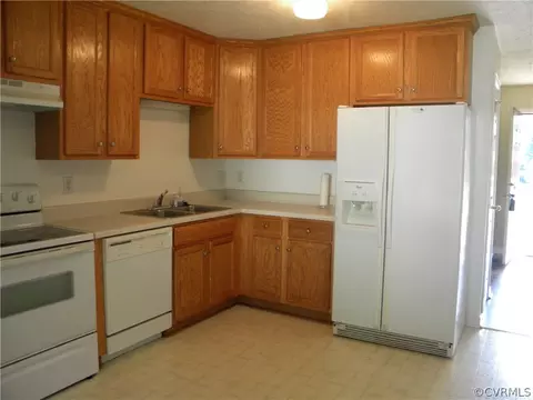 12108 Pinefields Ct, Henrico, VA 23231 photo 11