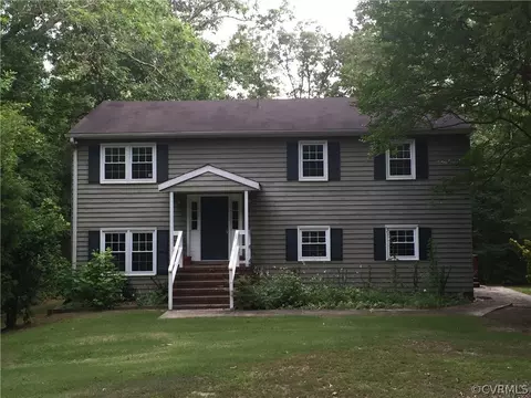 311 Rustic Dr, Carson, VA 23830 photo 2