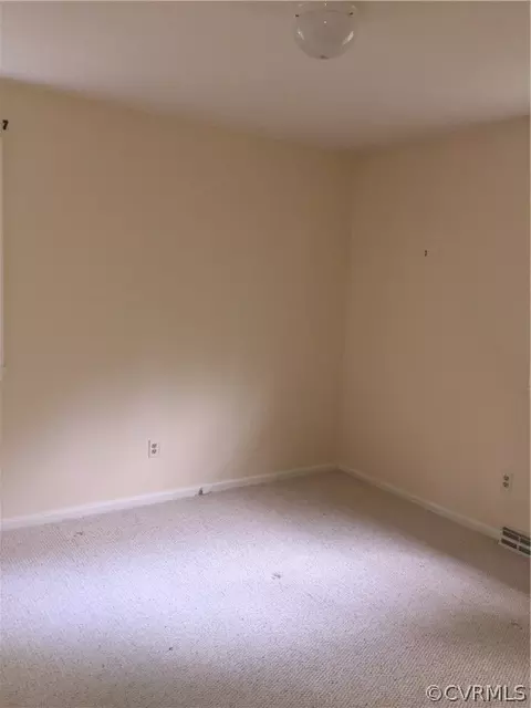 311 Rustic Dr, Carson, VA 23830 photo 11