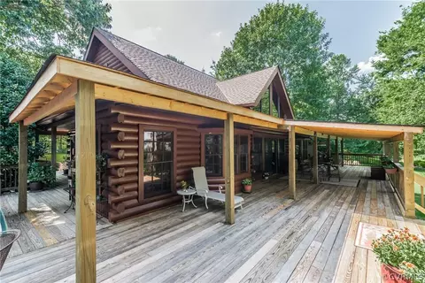 1000 W Riverside Dr, Lanexa, VA 23089 photo 5