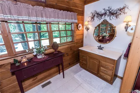 1000 W Riverside Dr, Lanexa, VA 23089 photo 38