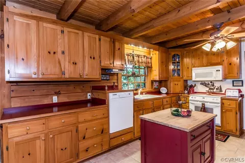 1000 W Riverside Dr, Lanexa, VA 23089 photo 29
