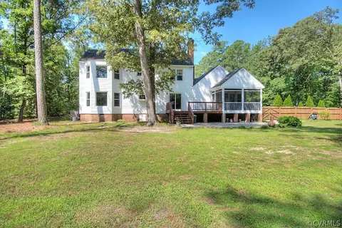93 E Cherry Hill Ct, Aylett, VA 23009 photo 8