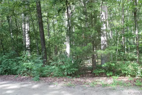 1300 Frameway Rd, Midlothian, VA 23113 photo 2