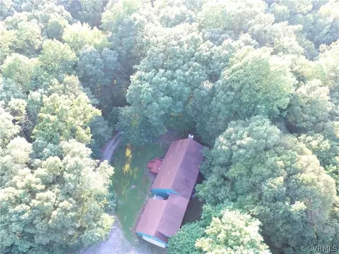 449 E Cherry Hill Cir, Aylett, VA 23009 photo 16
