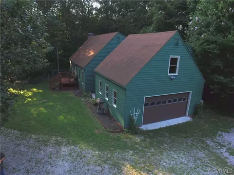 449 E Cherry Hill Cir, Aylett, VA 23009 photo 17