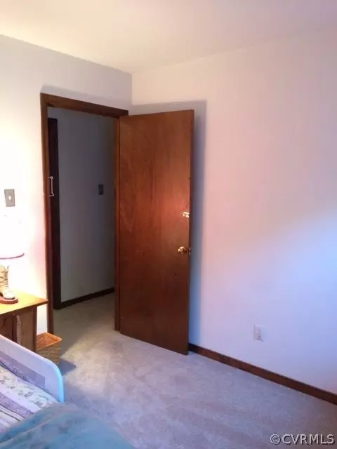6830 Sika Ln, Midlothian, VA 23112 photo 7