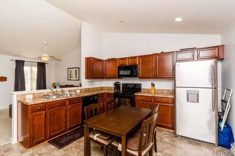 4601 Raspberry Patch Ln, Henrico, VA 23231 photo 16