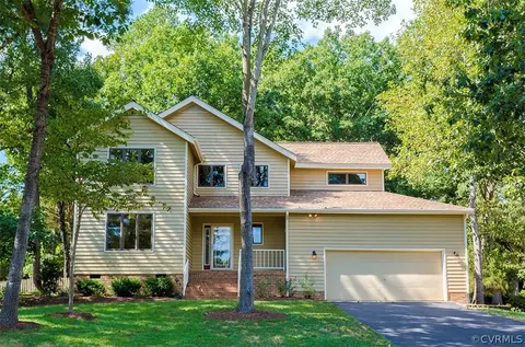6316 Walnut Bend Dr, Midlothian, VA 23112 photo 1