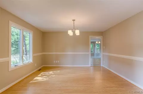 6316 Walnut Bend Dr, Midlothian, VA 23112 photo 4