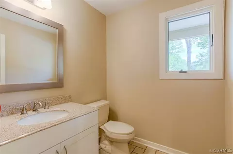 6316 Walnut Bend Dr, Midlothian, VA 23112 photo 10