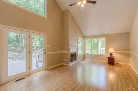 6316 Walnut Bend Dr, Midlothian, VA 23112 photo 11