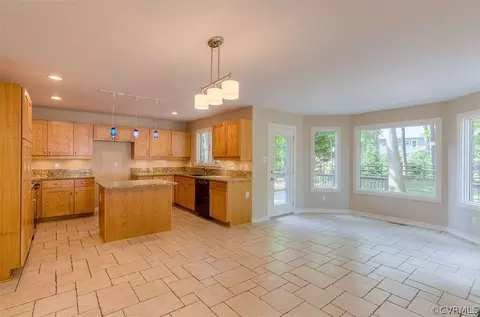 6316 Walnut Bend Dr, Midlothian, VA 23112 photo 14