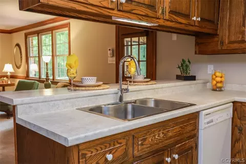 1501 Chartridge Ln, Midlothian, VA 23113 photo 17