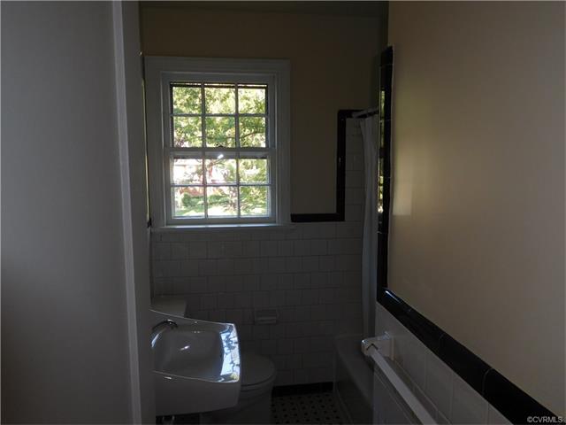 9005 Mapleton Rd, Henrico, VA 23229 photo 6