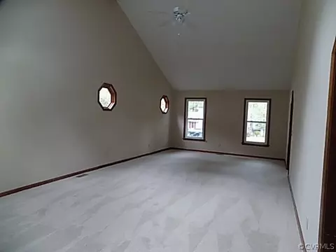 2924 Maplevale Rd, Chester, VA 23831 photo 5