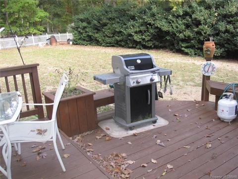 8124 Founders Mill Way Dr, Gloucester, VA 23061 photo 23