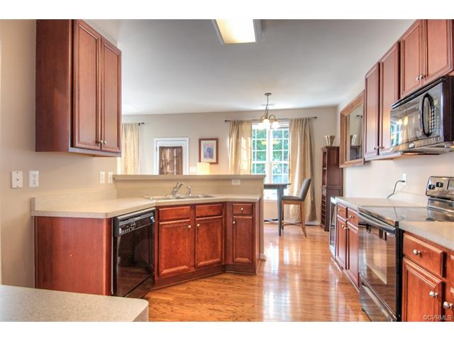 1709 Rose Mill Cir #1709, Midlothian, VA 23112 photo 9