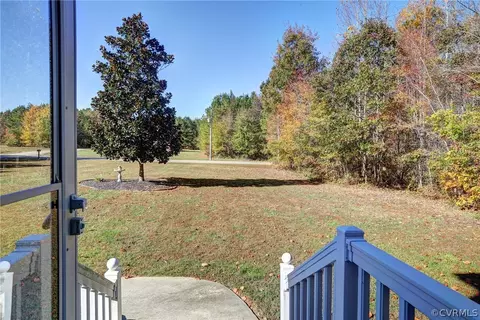 6781 Tranquility Ln, Sutherland, VA 23885 photo 3
