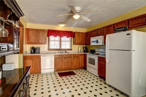 3217 Pinefields Dr, Henrico, VA 23231 photo 11