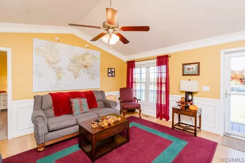 8398 Rowanty Rd, Carson, VA 23830 photo 5