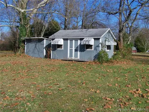 132 Dillin Dr, Lancaster, VA 22503 photo 2
