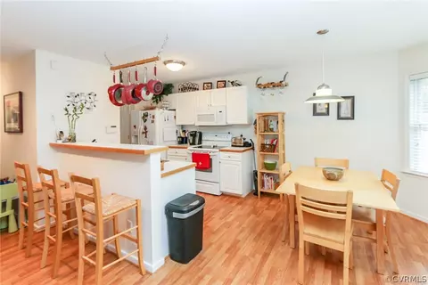 5006 Parrish Branch Rd, Midlothian, VA 23112 photo 8