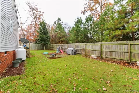 5006 Parrish Branch Rd, Midlothian, VA 23112 photo 21