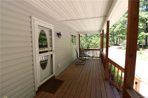 427 Point Dr, Bumpass, VA 23024 photo 43