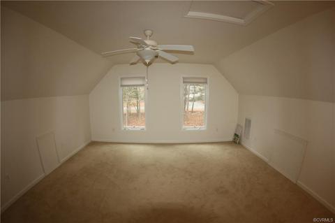 427 Point Dr, Bumpass, VA 23024 photo 24